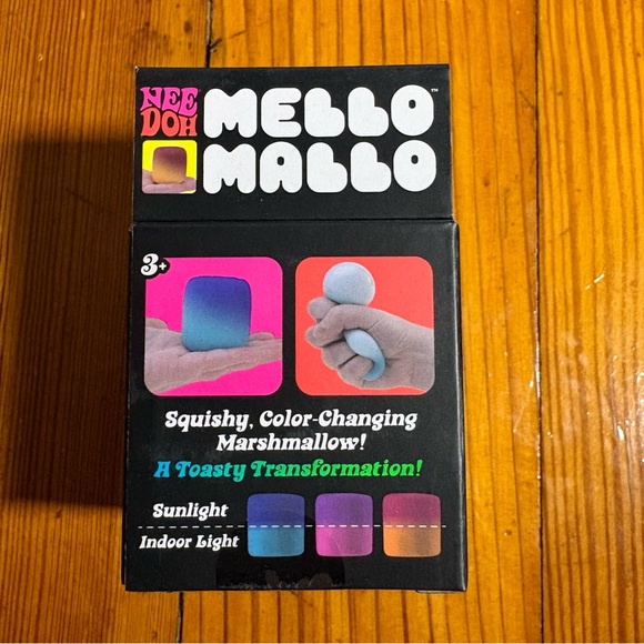 Nee Doh Mello Mallo Color Changing Marshmellow Sensory Toy - Picture 4 of 4